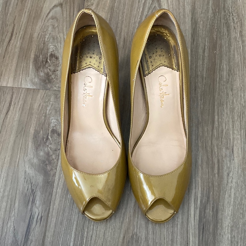 Cole Haan low heeled shoes